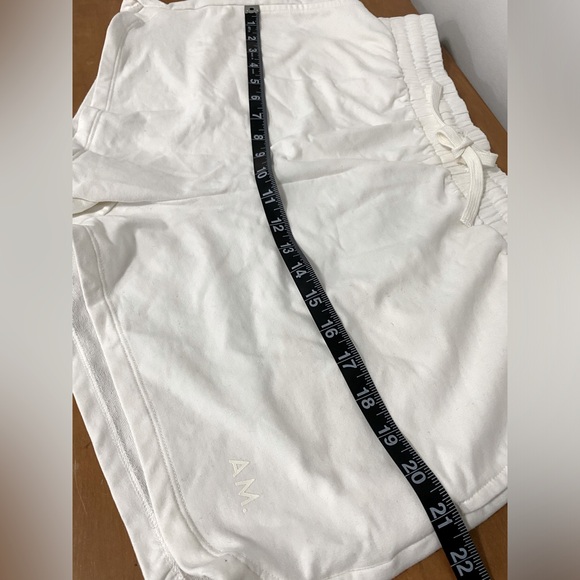 AM. x petit lem cotton shorts, white - Picture 11 of 14